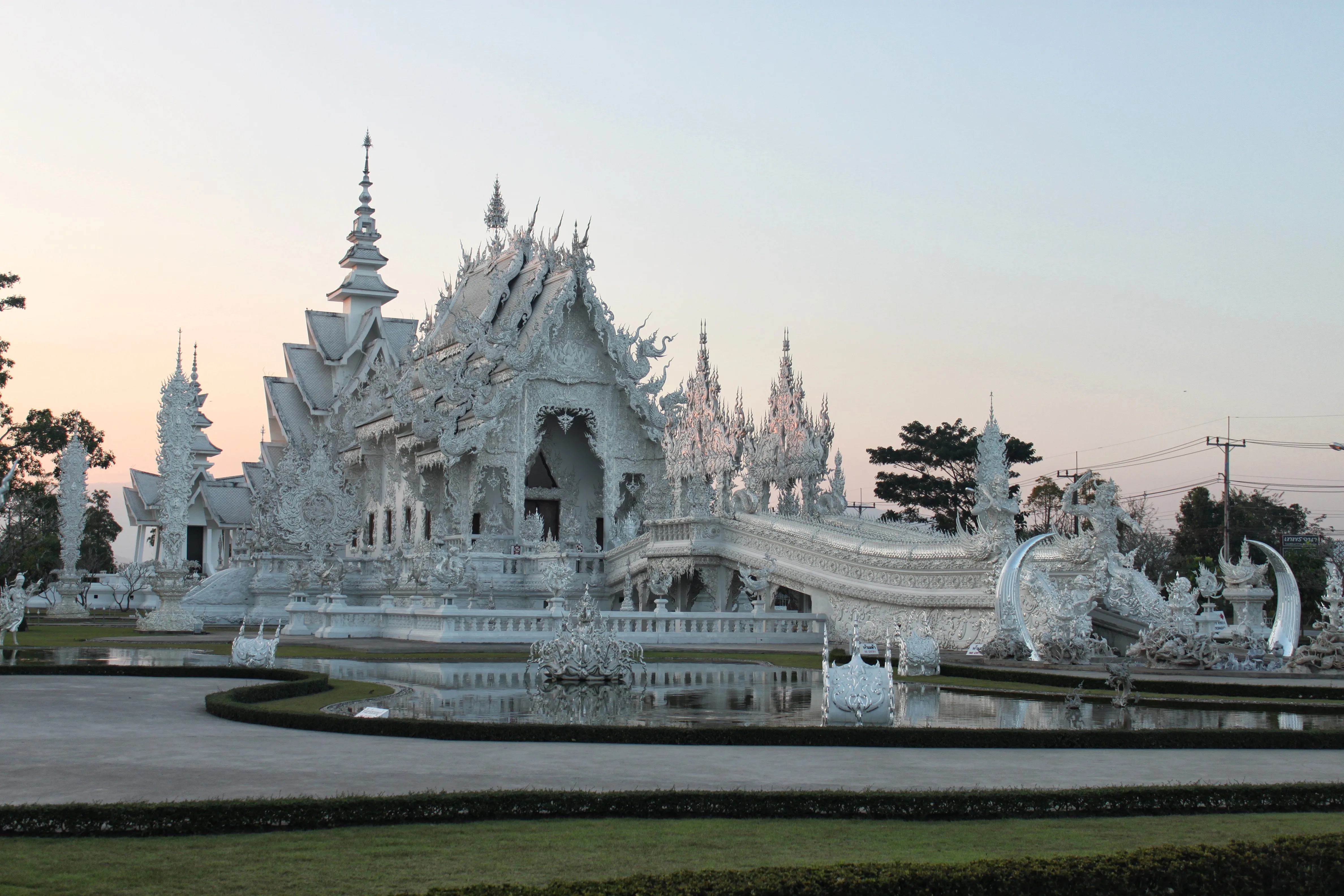 วัดร่องขุ่น เชียงราย (White Temple)